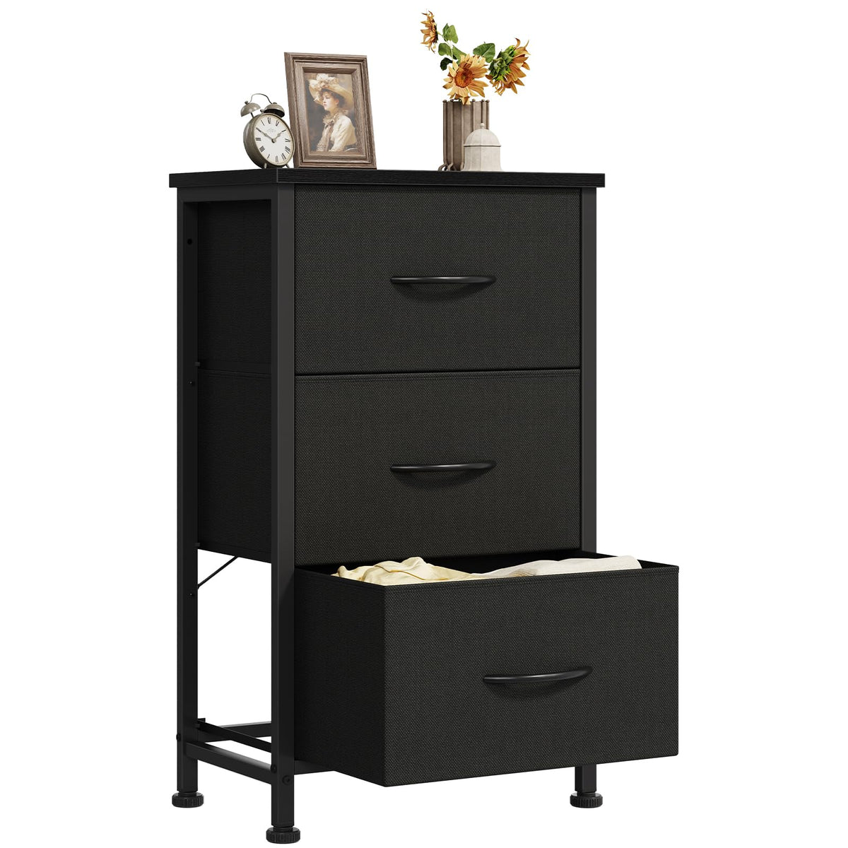 3 Drawer Nightstand E8916